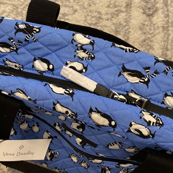 NWT Vera Bradley Compact Traveler Bag - Picture 2 of 8